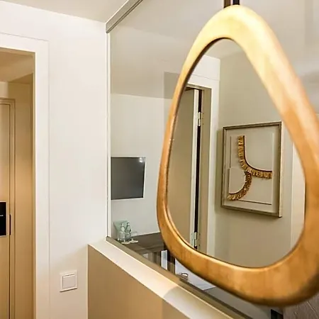 Boutiquehotel Omnia Valkenburg (South Holland)